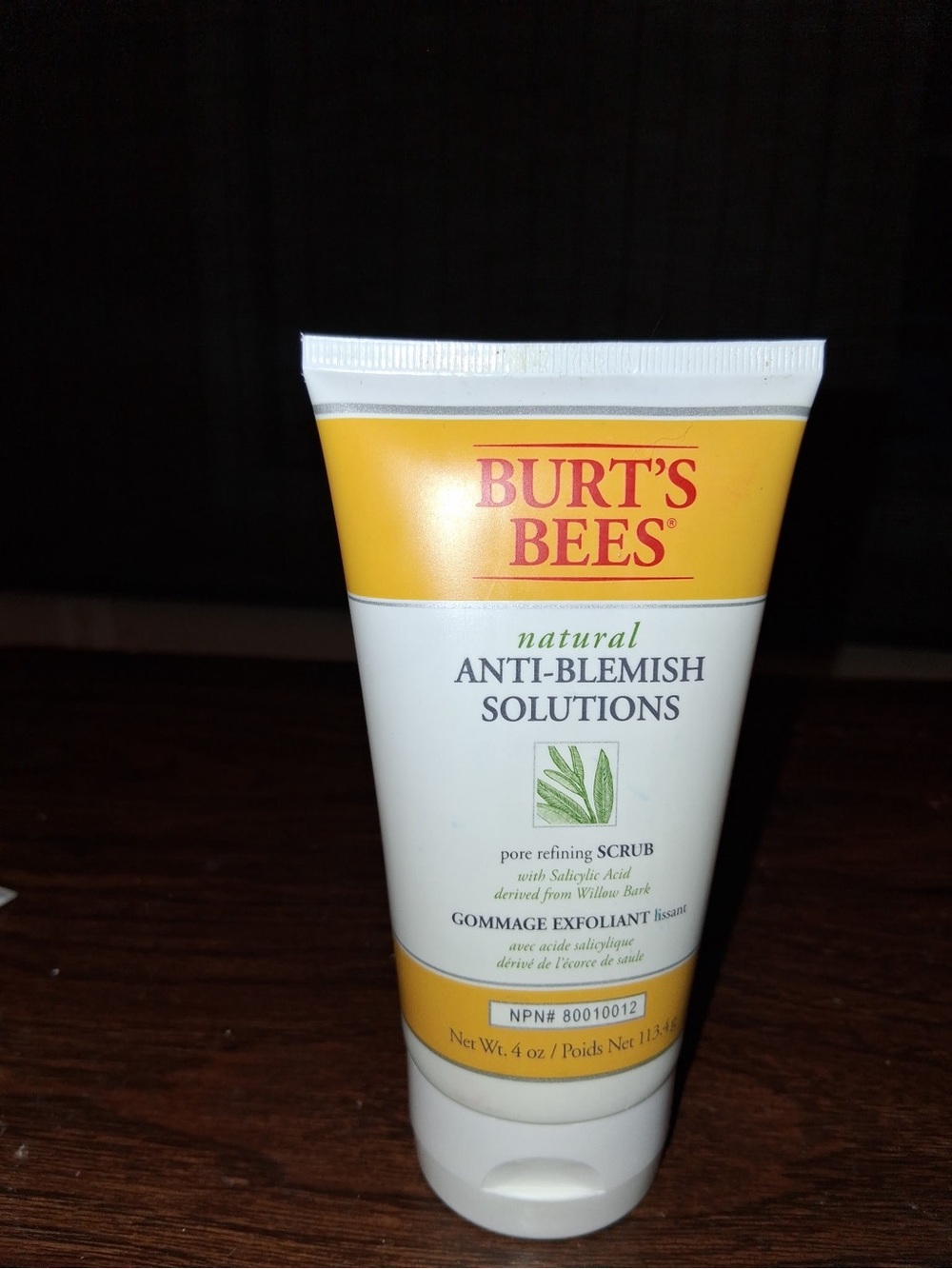 Burt's Bees Anti-Blemish Solutions Scrub - Yellow & White